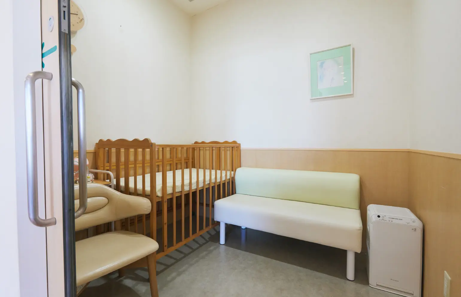 てづかこどもクリニック院内写真